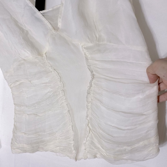 W.D.N.Y Cream Silk Deep V Neck Ruched Bodice Long Sleeve Blouse 8 NWT - Picture 15 of 16